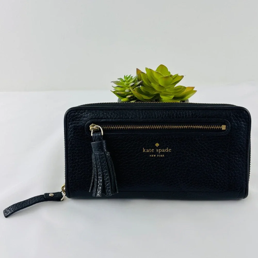 Kate Spade New York Chester Street Neda Black Pebbled‎ Leather Tassel Zip Wallet